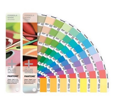 PANTONE Formula Guide Solid Coated / Uncoated PANTONE Colors 